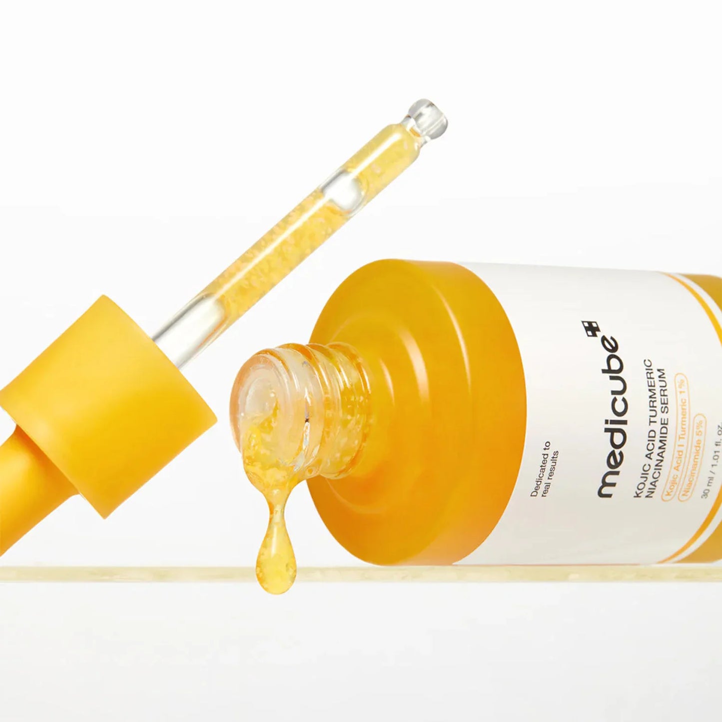 KOJIC  ACID TURMERIC NIACINAMIDE SERUM 30ML-MEDICUBE