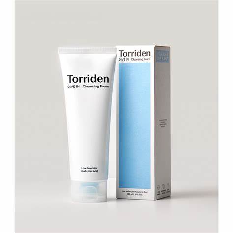 DIVE-IN Low Molecular Hyaluronic Acid Cleansing Foam-TORRIDEN