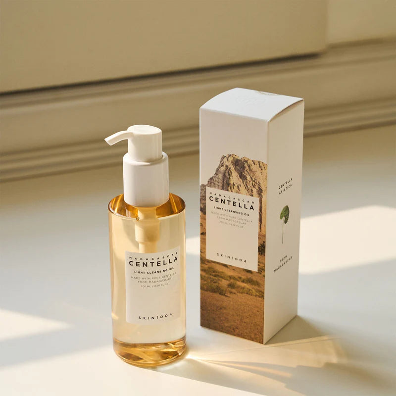 Madagascar Centella Light Cleansing Oil 200ml- SKIN1004